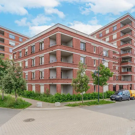 Neuf & Cosy Proche Paris & Le Bourget Apartamento *
